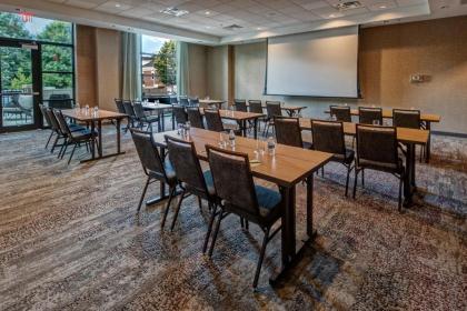 Courtyard by Marriott Dulles Airport Herndon - image 2